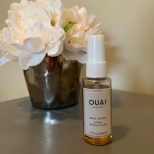 Ouai wave spray 1.7 oz